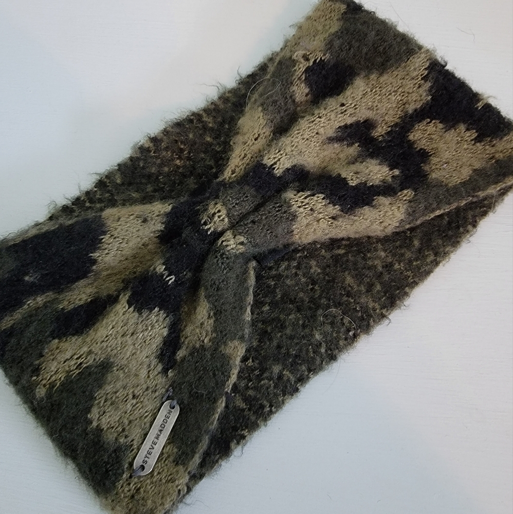 Steve Madden beanie headband camo